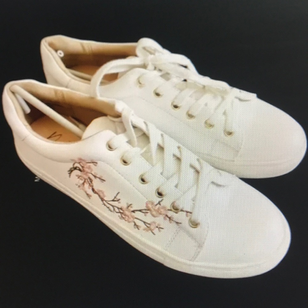 Nanette leppre winona low top lace up sneaker